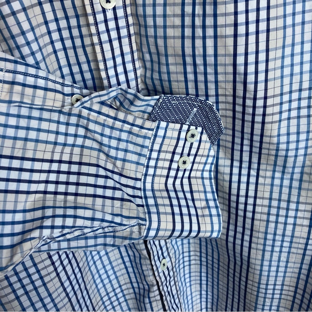 Bugatchi Classic Fit Button Down - image 3